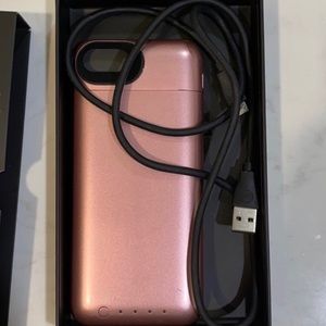 charging iphone case